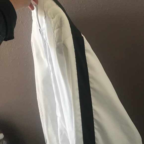 jacket - Picture 4 of 4